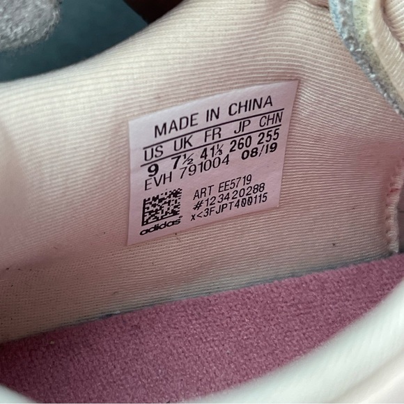 Adidas Ozweego Size 9 Women's Icy Pink Real Pink Maroon EE5719 - Picture 10 of 10